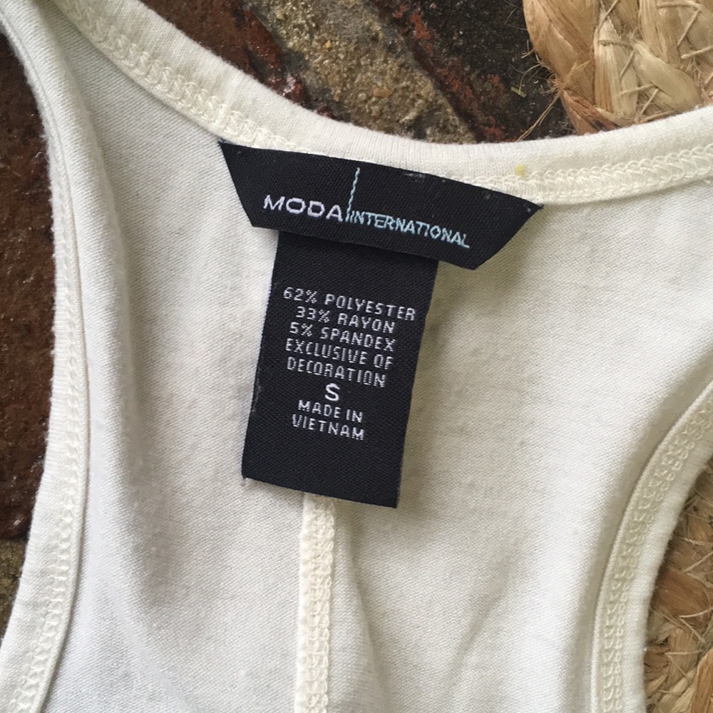 Tanktop - Picture 5 of 5